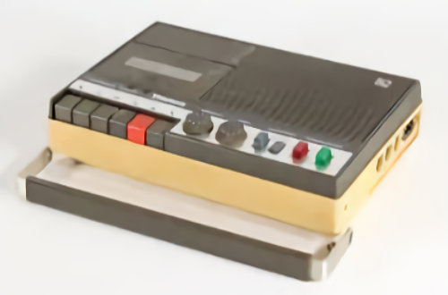 Kassetten tonband rekorder MK150 aus 1975